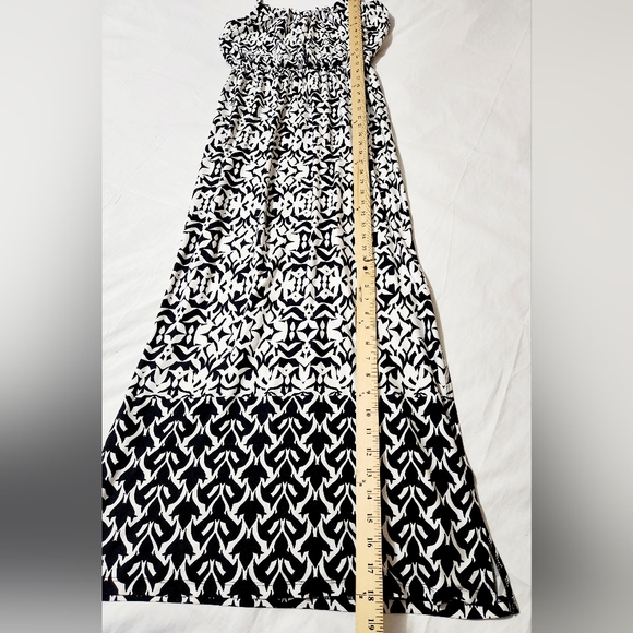 AB Studio Black & White Pattern Maxi Dress Size M - Picture 3 of 5